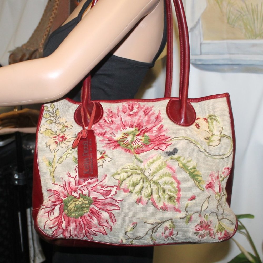 Kathy Diddel Handmade Needlepoint Tote Shoulder Bag Purse w Hang Tag